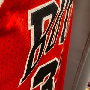 Scottie Pippen jersey